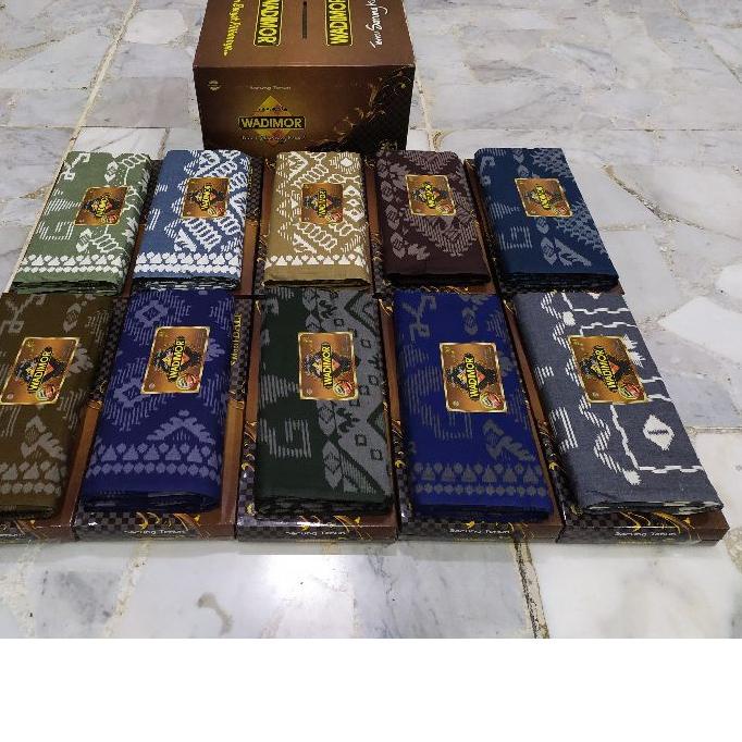 New Year Sale[LR 030]|Sarung Wadimor Bali Original sarung pria motif terbaru