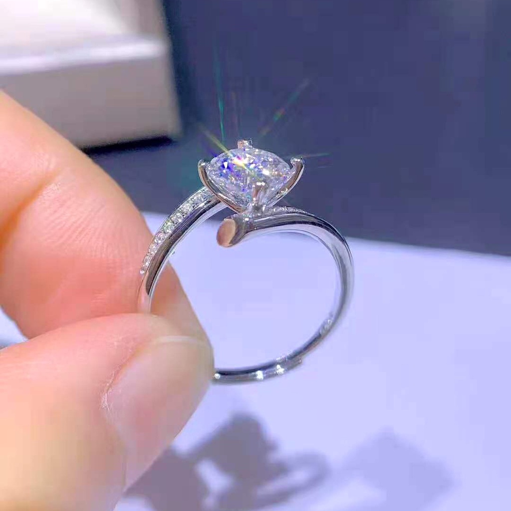 Cincin Perak 925 Wanita Cincin Pertunangan Berlian yang Dapat Disesuaikan