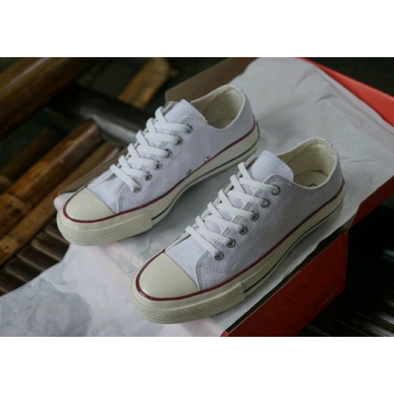 SEPATU CONVERSE CHUCK TAYLOR || PUTIH || PENDEK