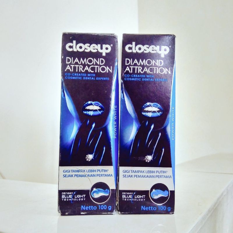 SALE Close Up Diamond Attraction