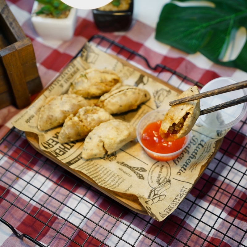 

cireng ayam suwir daun jeruk