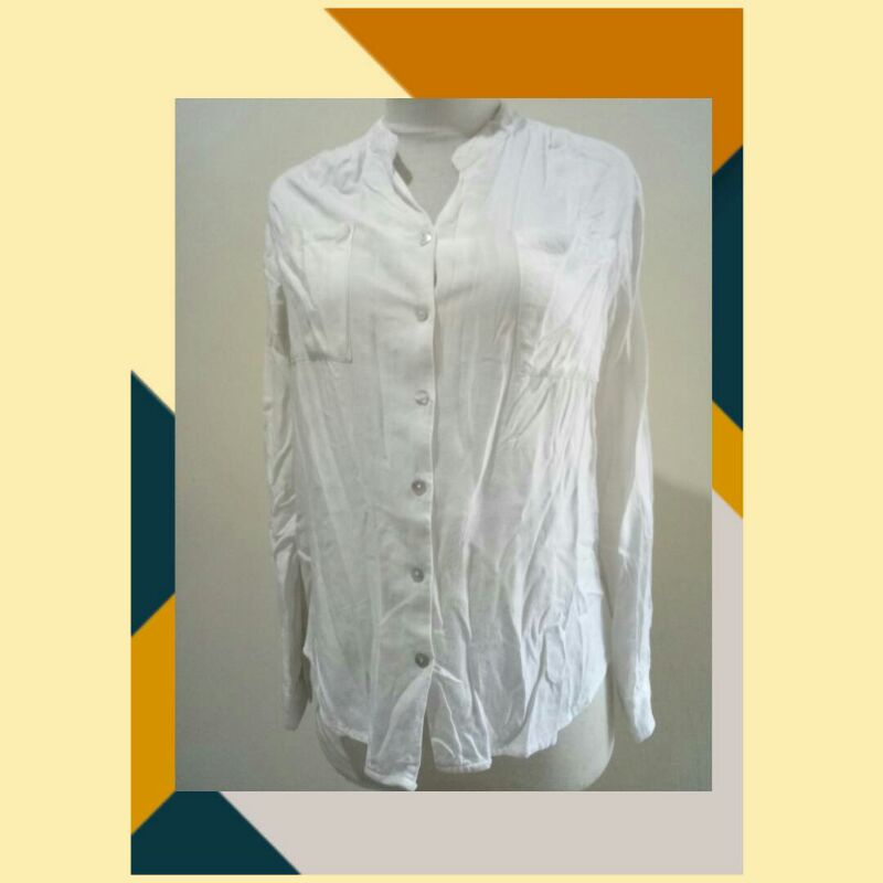 Kemeja Putih by DETAILS PRELOVED Bekas Second