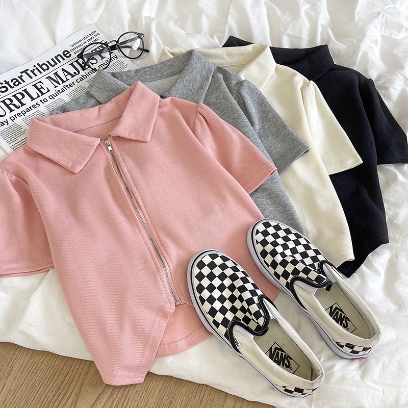 Pilihan ketat Tidak beraturan desain split rasa POLO kerah ritsleting warna solid slim fit dan T-shirt bahu depan pendek tipis