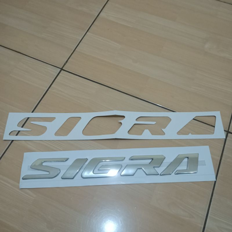 Emblem Kap mesin Mobil Daihatsu Sigra chrome
