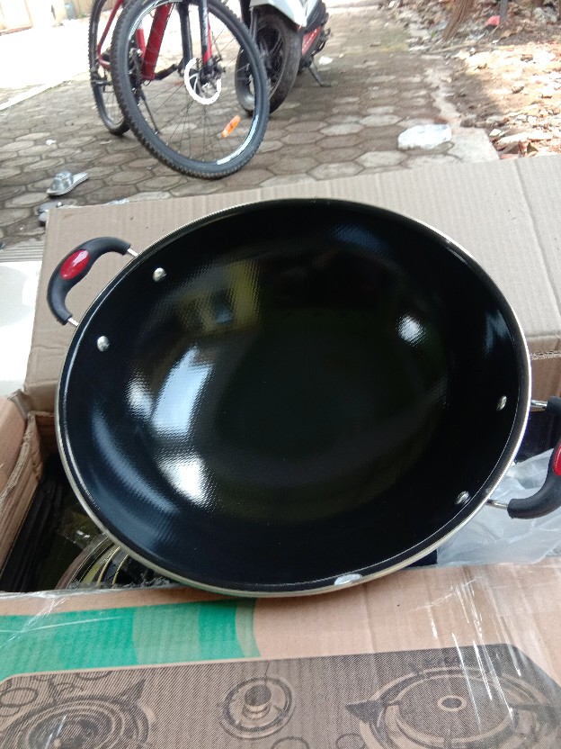 Wajan Enamel Anti Lengket 34 Cm Penggorengan Serbaguna