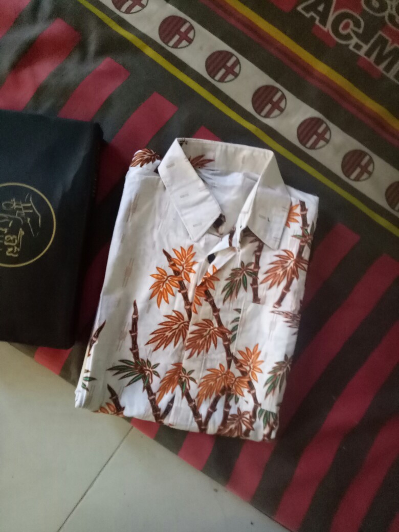 Diskon Bswart Batik Hb35 Kenongo Kemeja Slim Fiti Pekalongan M L Xl Batik Pria Murah Modern Grosir