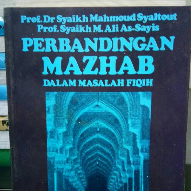 Perbandingan mazhab dalam masalah fiqih