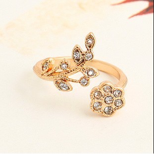 Cincin Model Terbuka Desain Daun Hias Berlian Gaya Korea untuk Wanita r611