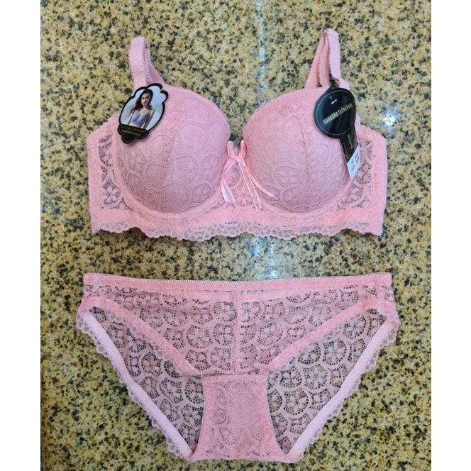 BH SETELAN IMPORT SIS,BUAT SESERAHAN BH+CD MURAH BANGET PAKAI KAWAT 1 PCS