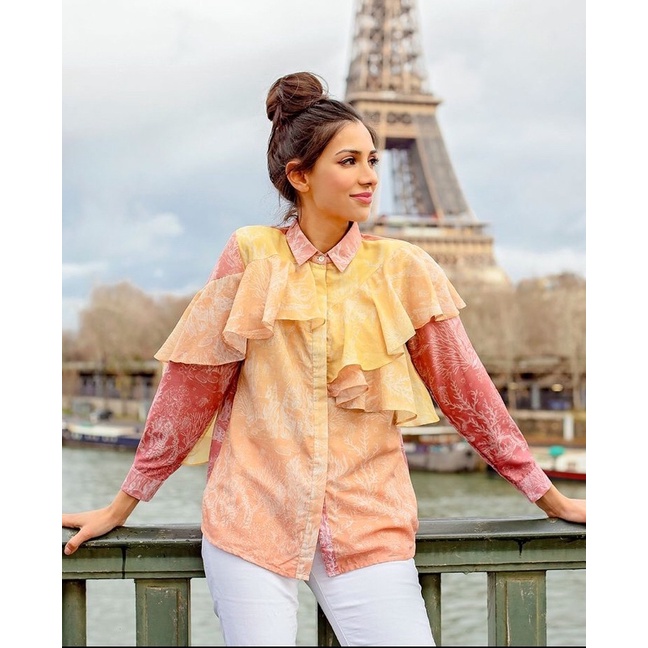 benang jarum x mmehuilet el mar minorca shirt with ruffle