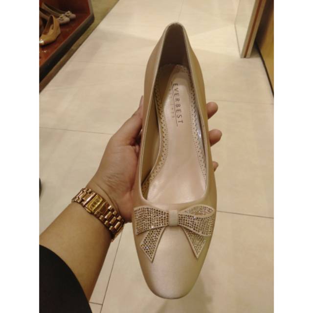 Sepatu Everbest pita (ori)