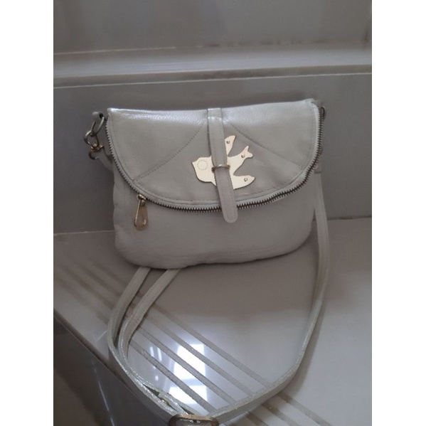 Preloved tas sling ala MJ palio kulman