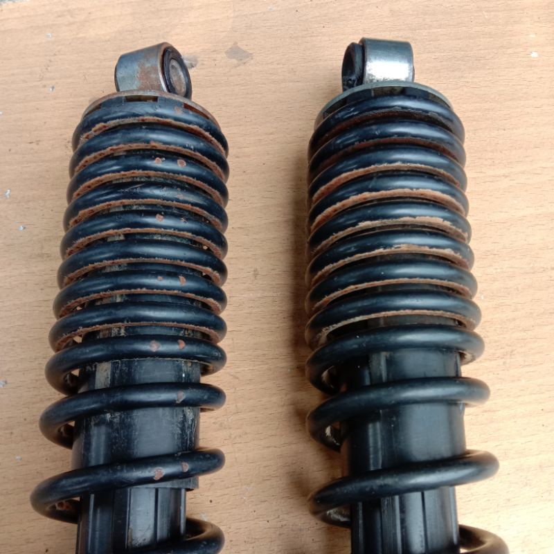 shockbreaker shock belakang Honda Revo absolute Revo lama Revo fit original
