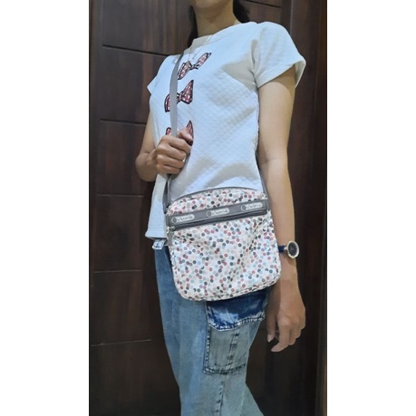 Preloved tas lesportsac