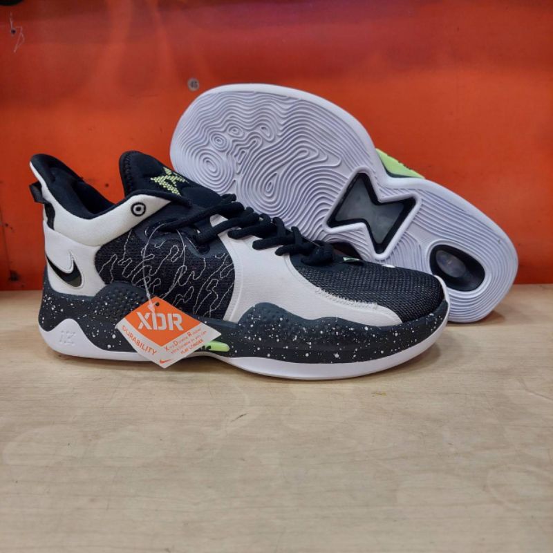 SEPATU NIKE PAUL GEORGE PG5 OREO