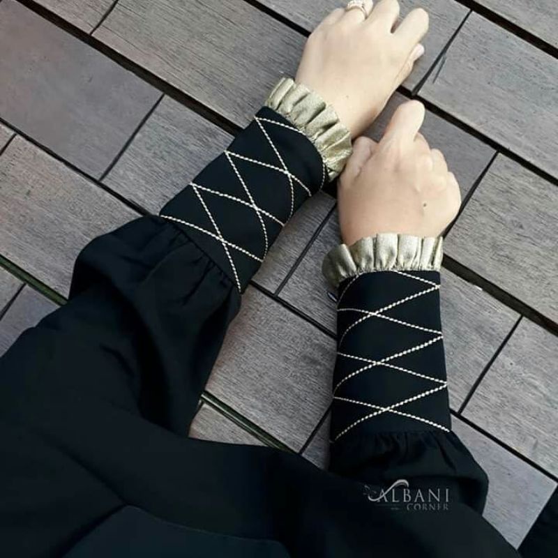 Preloved Gamis set Queena Albani corner black size S