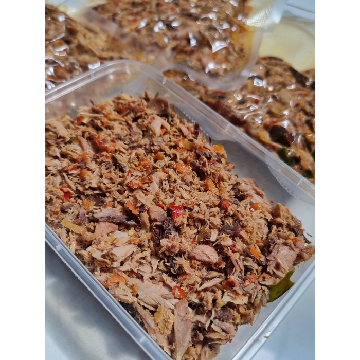 

Cakalang asap / fufu suir khas manado pedas