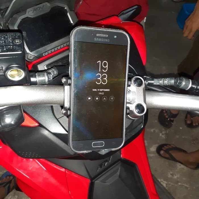 HOLDER TEMPAT HP DAN GPS ALUMUNIUM CNC HONDA ADV 150 PCX