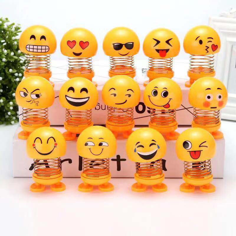 【Kualitas Tinggi】BONEKA PER EMOJI LED BONEKA GOYANG PAJANGAN MOBIL SPRING DOLL SHAKING HEAD