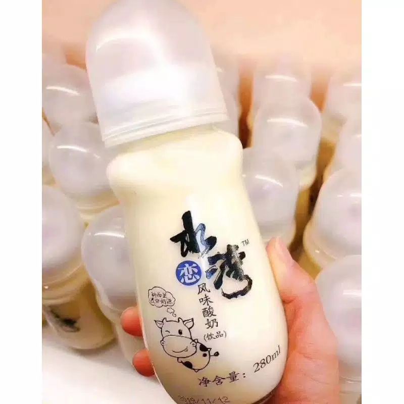 

( HALAL ) Yogurt Unik 水湾酸奶 奶瓶酸奶 yogurt botol susu kaca 280ml