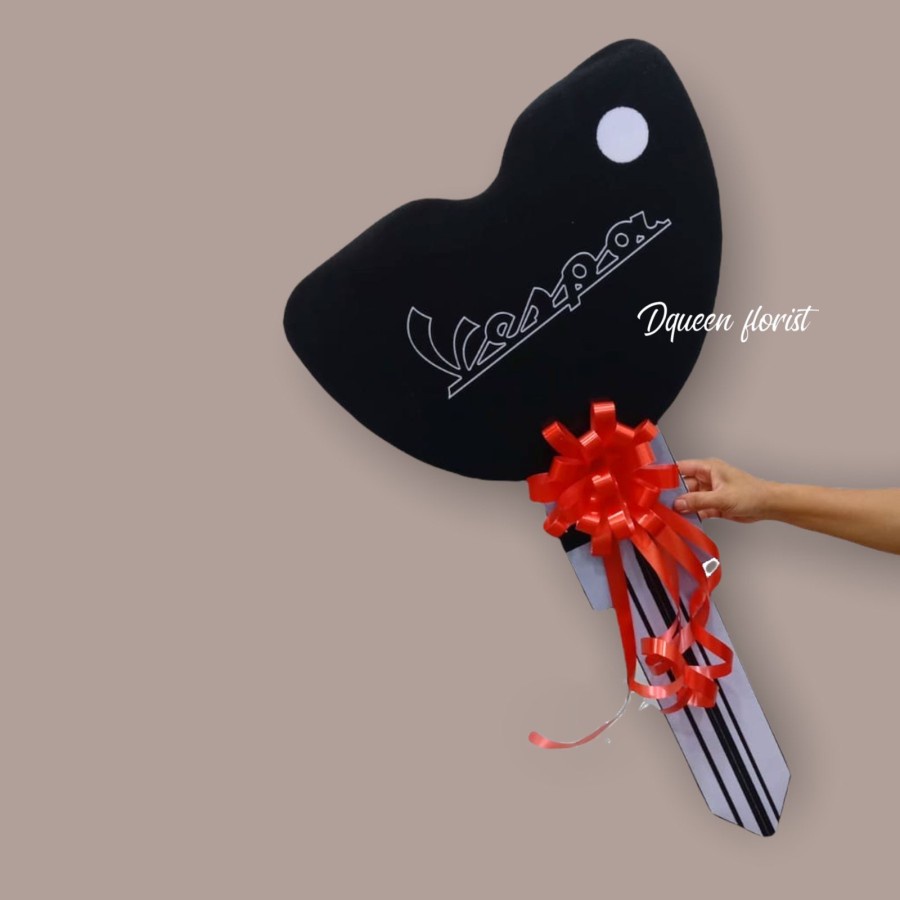 Kunci simbolis / Dummy kunci vespa piagio murah hadiah doorprise pesta