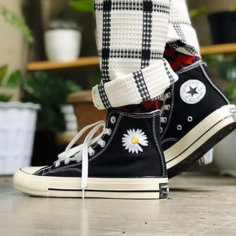converse high top daisy