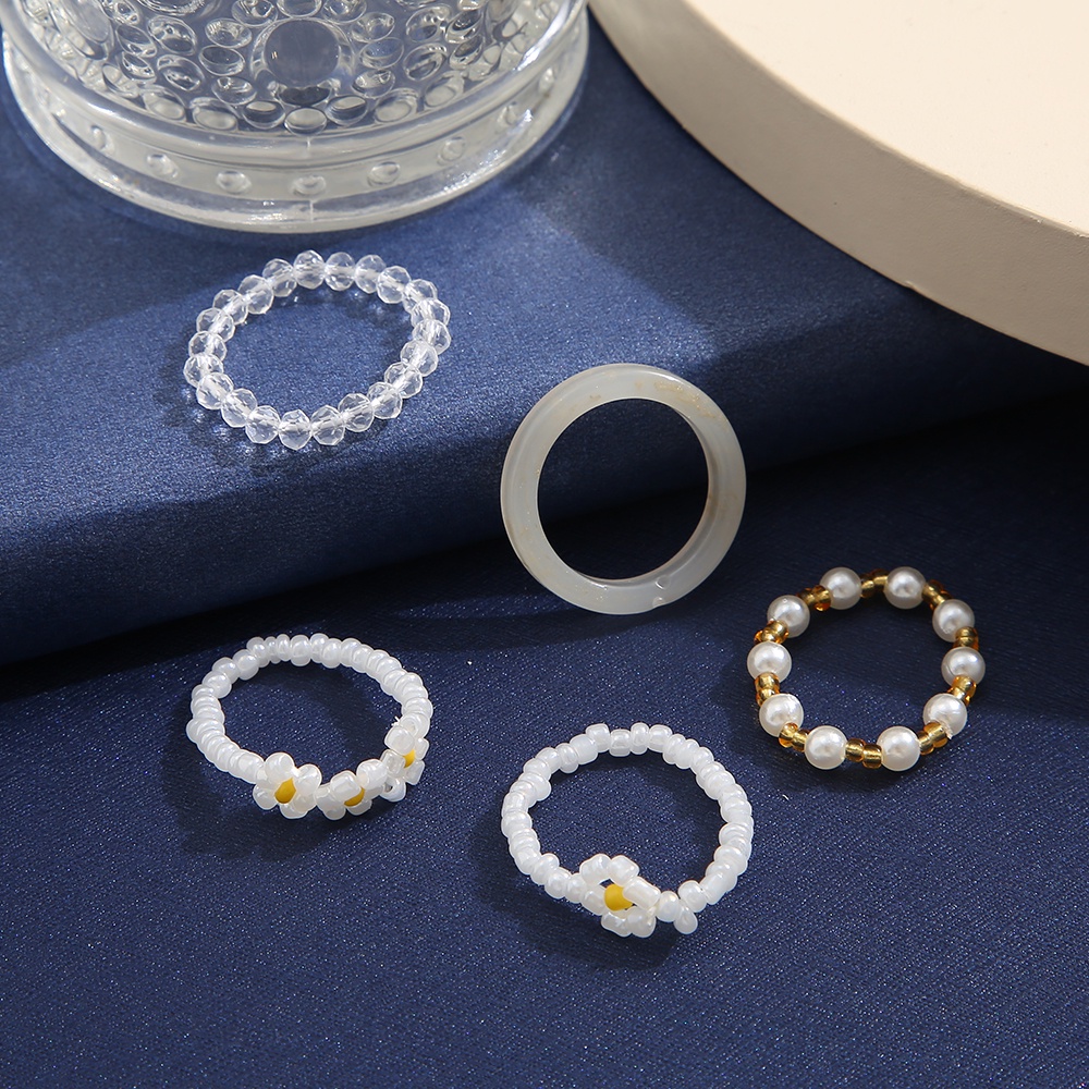 5pcs / Set Cincin Manik-Manik Mutiara Resin Bentuk Bunga Untuk Wanita