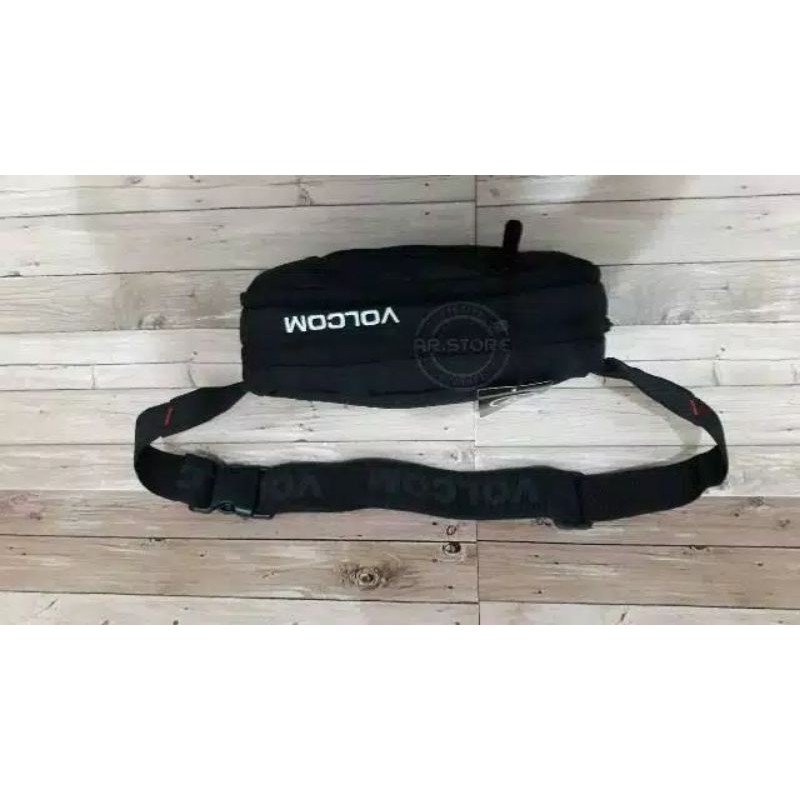 TAS VOLCOM WAISTBAG VOLCOM TAS SELEMPANG VOLCOM PREMIUM LOGO BESI