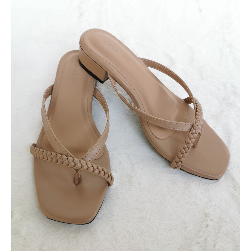 Arlaine - Cassy Sandal Heels Jepit Kepang