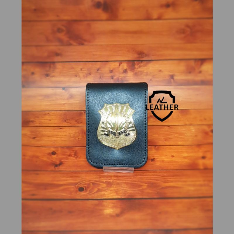 Name Tag Dompet Kartu Holder Security Kulit Asli