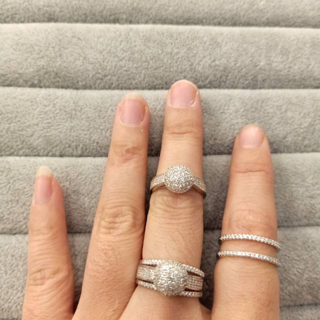 Cincin zircon wynn 005084