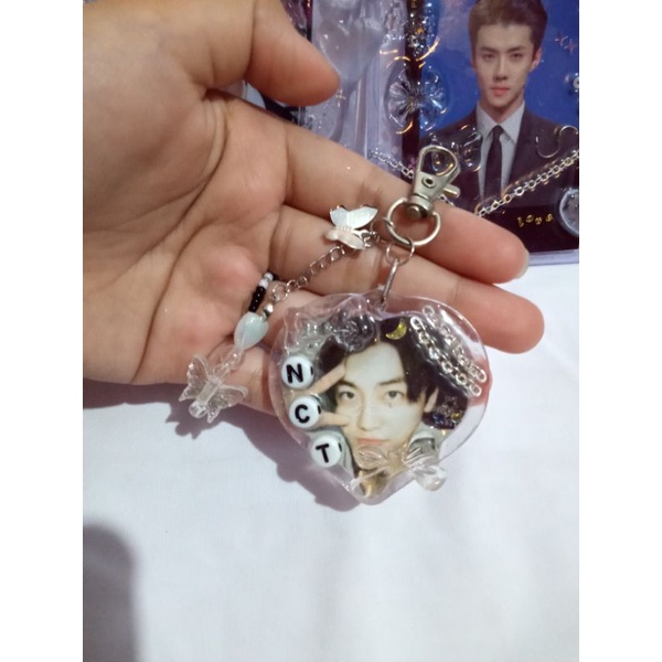 heart flower ribbon butterfly keychain/kpop keychain/resin keychain/heart keychain/gantungan kunci r