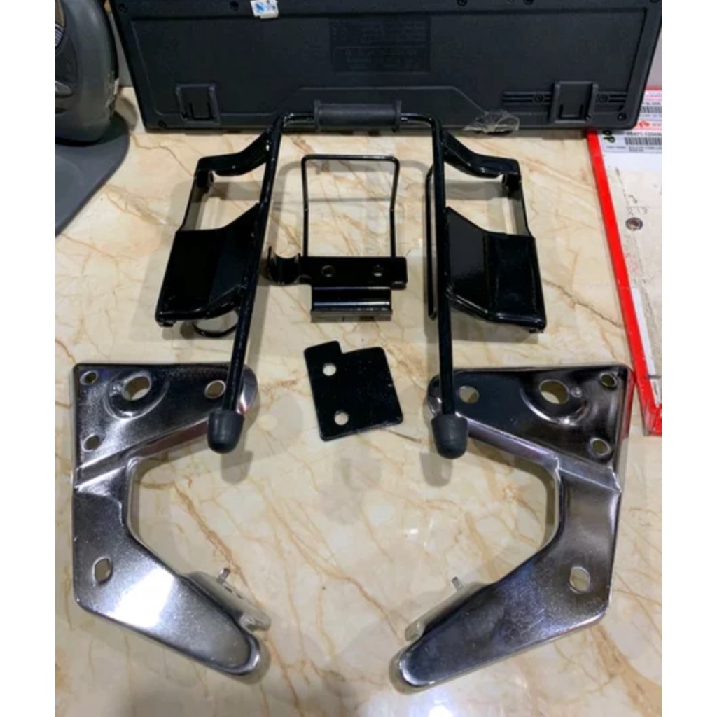 breket lampu depan yamaha RX king th2004