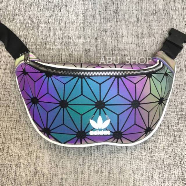 TAS ADIDAS WAISTBAG ISSEY MIYAKE SLING BAG REFLEKTIVE IMPORT TAS WANITA