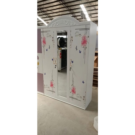 Lemari Pakaian | Lemari Baju Besi 3 Pintu