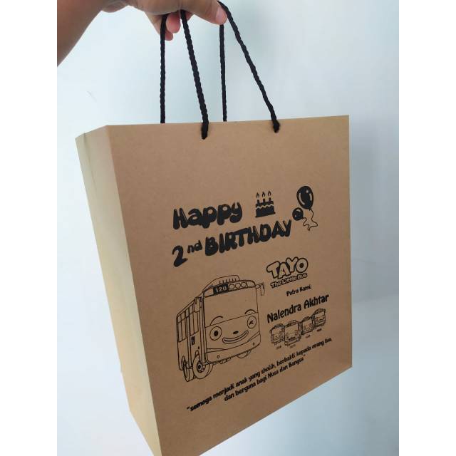 

PAPERBAG EDISI ULANG TAHUN ANAK..SIZE BESAR PXLXT 25cMX10CMX30CM
