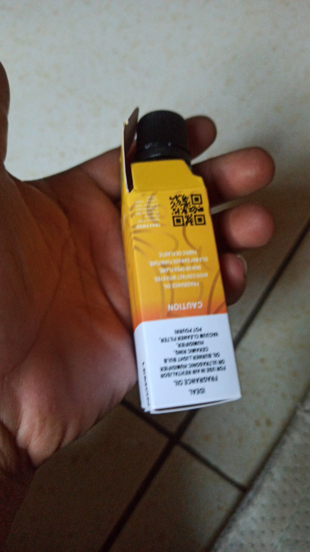 Pengharum Ruangan Diffuser Air Humidifier Purifier Aroma Terapi 10ml