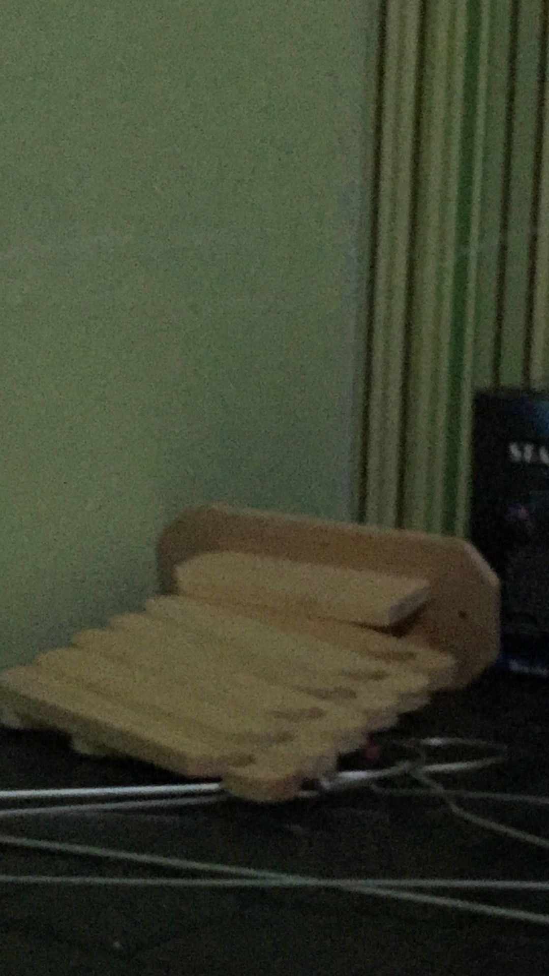 Dadalala Kapstok Gantungan Serbaguna Bahan Kayu Pinus