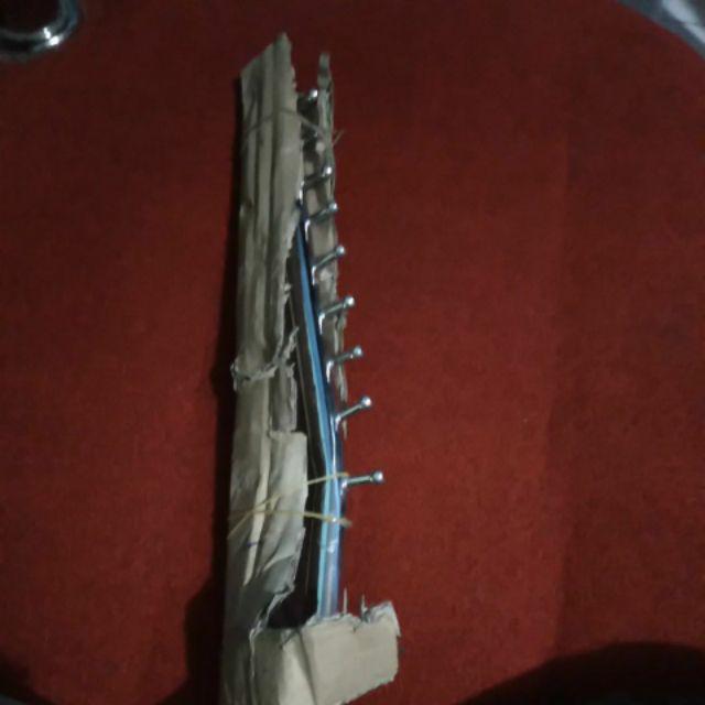 Hanger Suling Tembok 9 Paku Tekuk