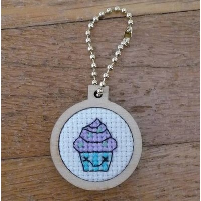 Mini Embroidery Frame Pendant - Round Shape