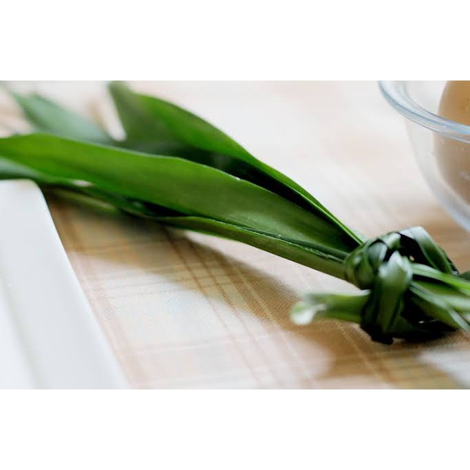 

DAUN PANDAN WANGI BISA INSTANT DELIVERY