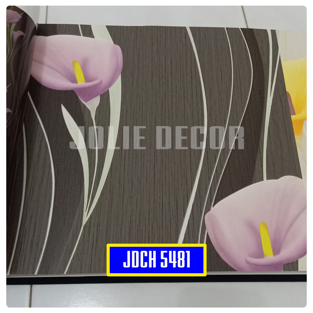 Wallpaper Dinding Vinyl Motif Bunga Tulip Ungu