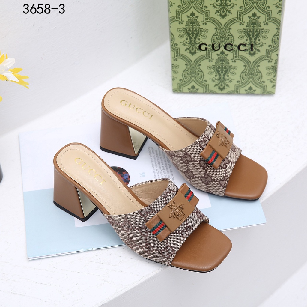 GC GG Canvas Bee-Logo Block Heel Sandals 3658-3