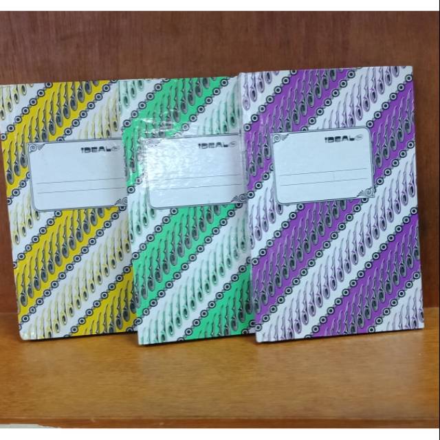 

Buku Tulis A6 Hard Cover Ideal 200 Lembar