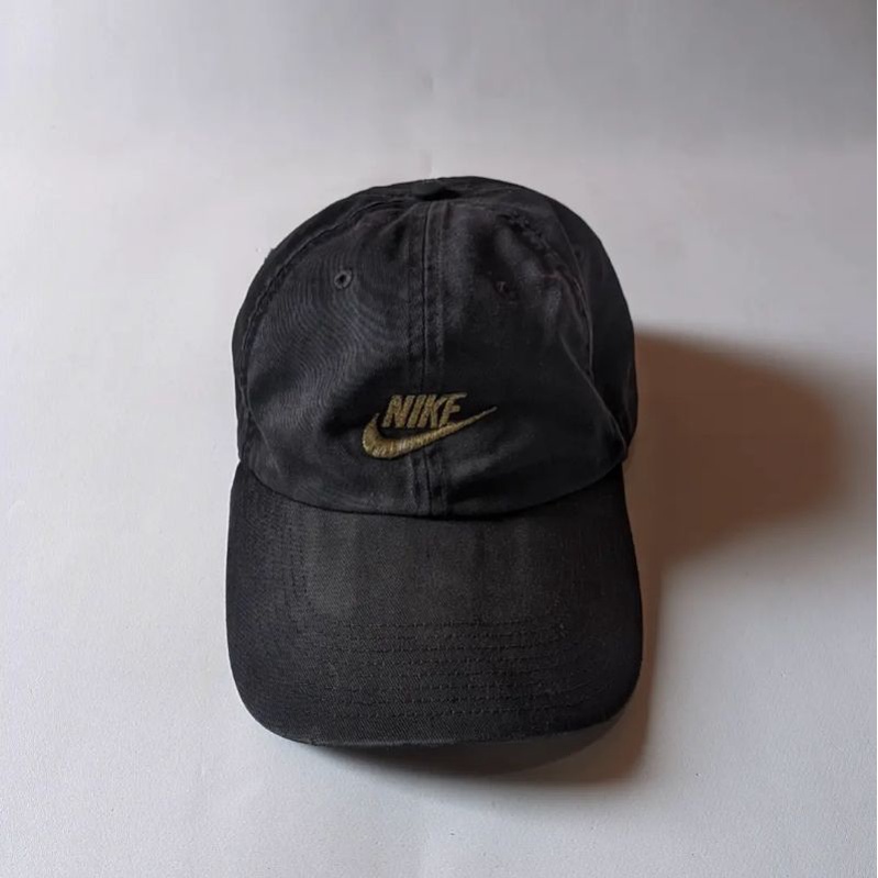 topi second nike vintage thrifting mulus topi nike strap cap not new era not carharrt not 47 brand