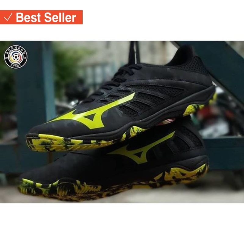 Sepatu Olahraga murah Harga Terjangkau / Sepatu Futsal Mizuno Basara 103 Sala - Black/Safety