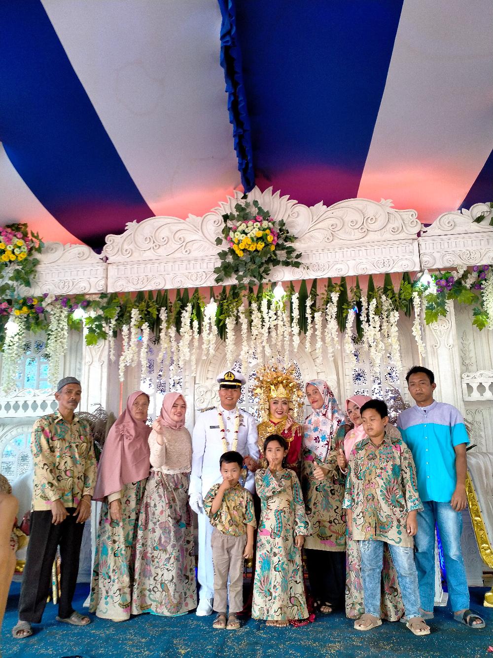 Batikmurahsekali Batik Couple Keluarga Motif  Gentong