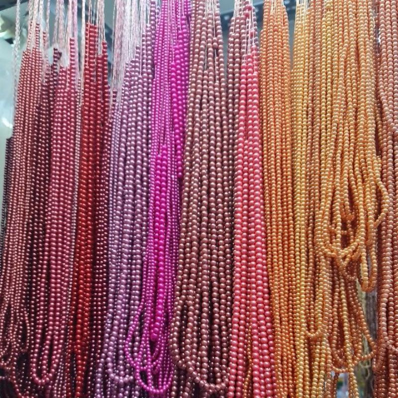 MUTIARA SINTETIS BERAT KUALITAS BAGUS DAN KILAP UKURAN 4MM DAN 6MM PER RENTENG (BAGIAN 3)