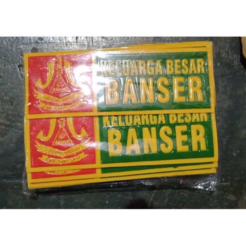 stiker plat banser