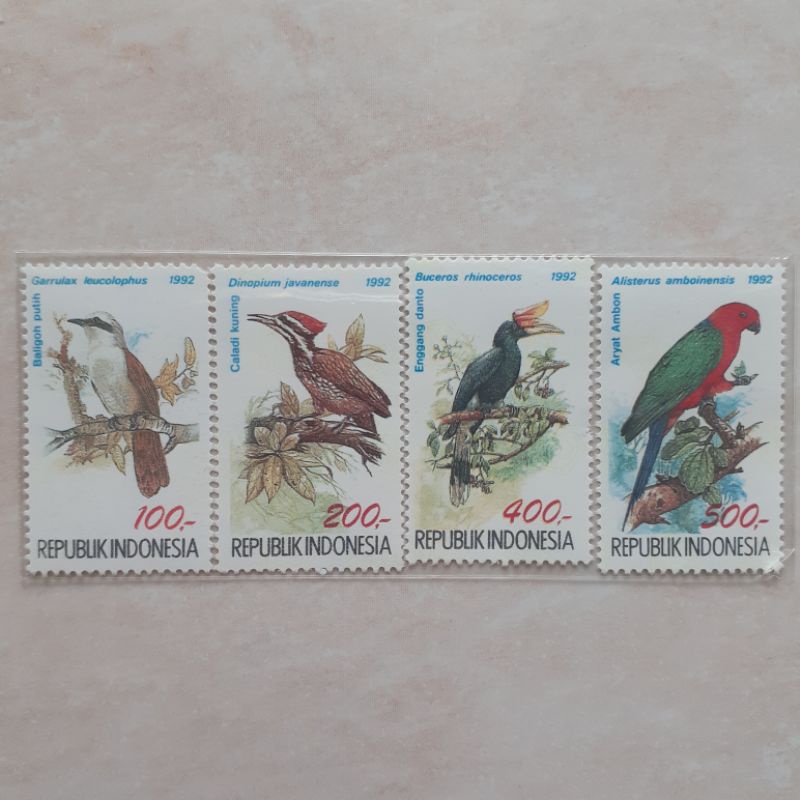 

Perangko Indonesia Burung Tahun 1992 set lengkap - 4pcs